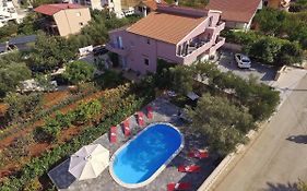 Apartment With Private Pool